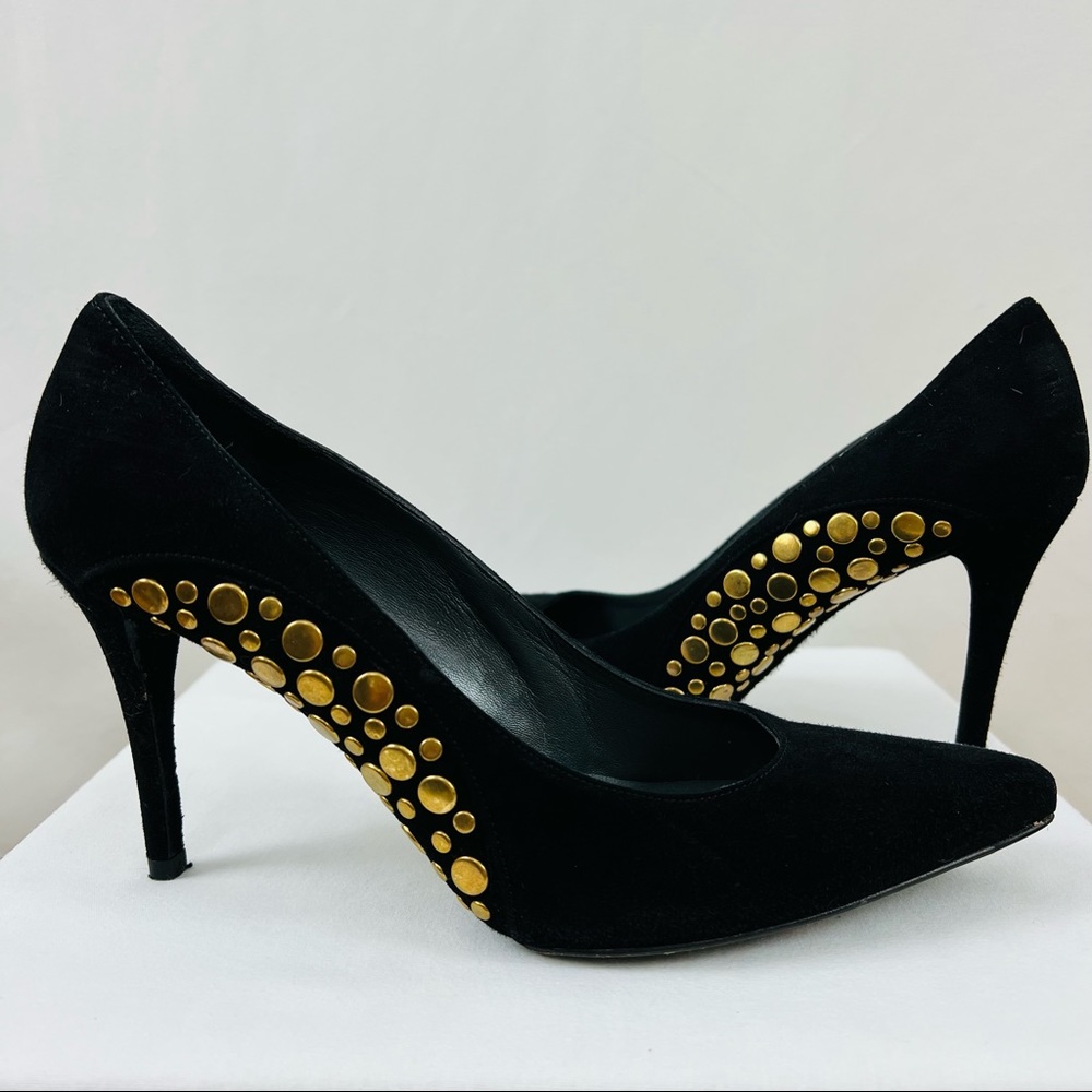Stuart Weitzman Studded Heels 🔥🔥🔥!